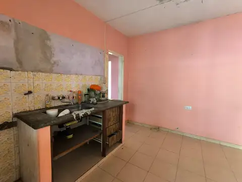 VENTA CASA DOS DORMITORIOS NUEVA ITALIA