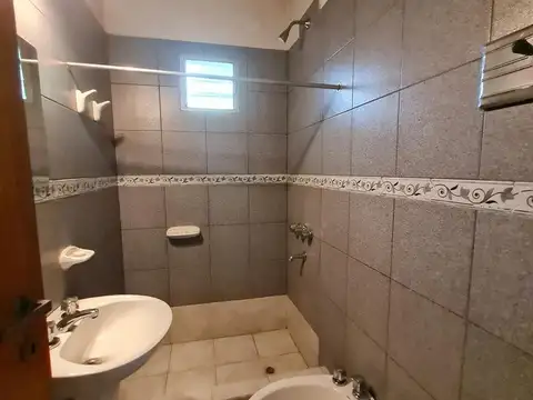 Casa en Venta en Isidro Casanova, USD 69.000