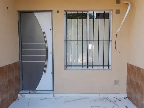 Garibaldi 2000, Piso pb