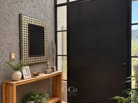 Casa En Venta 4 Dormitorios Y Pileta Con Vista A Las Sierras en Barrio Privado Tierra Alta Malagueño