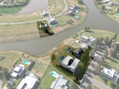 Casa en Venta en Belen De Escobar, USD 240.000