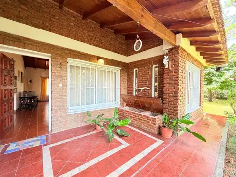 Casa 3 ambientes con 2 baños