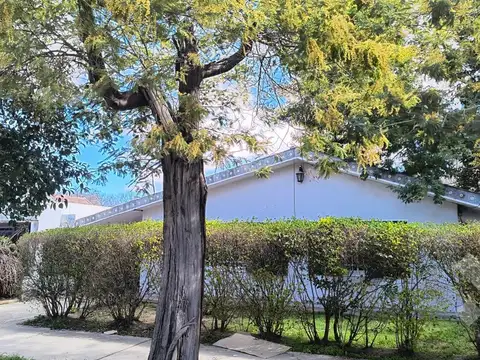 Casa en Alquiler de 3 dormitorios
