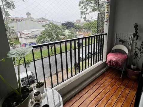 VENTA MONOAMBIENTE C/BALCÓN EN PARQUE CHAS 