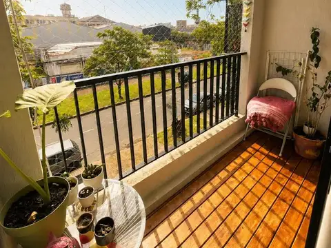 VENTA MONOAMBIENTE C/BALCÓN EN PARQUE CHAS