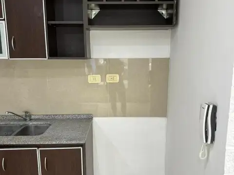 Departamento 4 ambientes con 1 baño