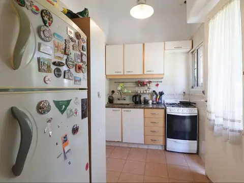 Depto Tipo Casa en Venta 60 años