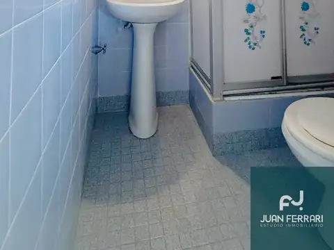 Departamento 5 ambientes con 2 baños