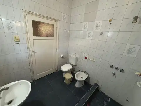 Casa en Alquiler con 1 cochera