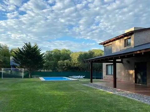 Casa en Venta al Noroeste