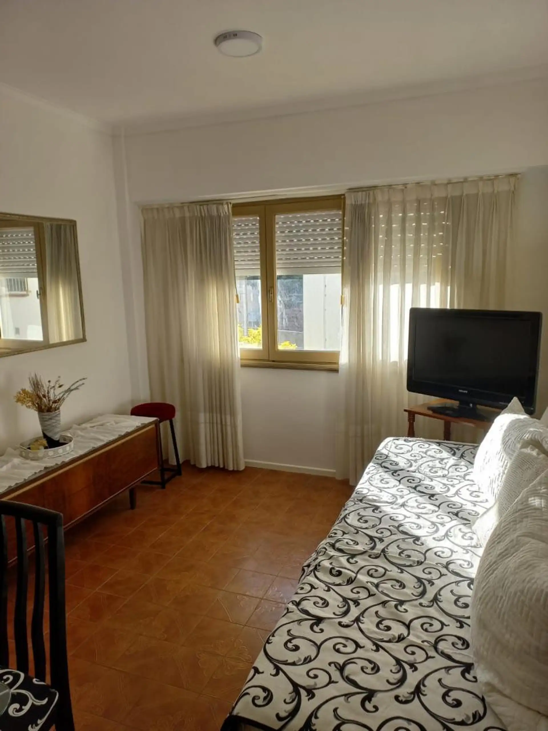 Depto 2 amb, 41m², 1° piso contrafrente — La Perla