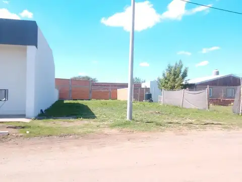 terreno calle Rubio Sur entre S. López y Holgado