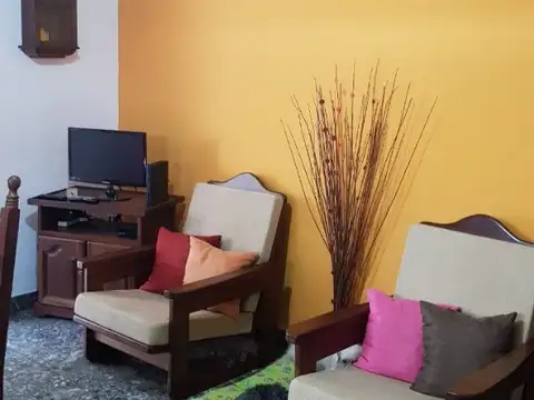 Pres J Figueroa Alcorta 1300