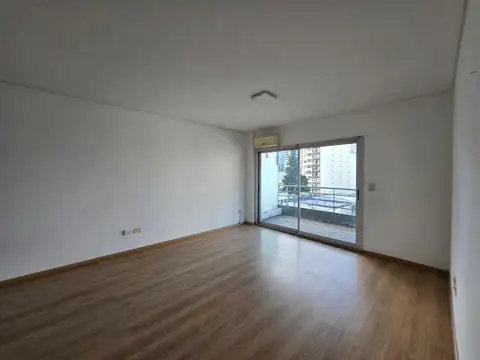 Ciudad De La Paz 3100, Piso 5°