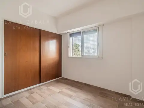 Departamento en Alquiler en Villa Ballester, $ 830.000