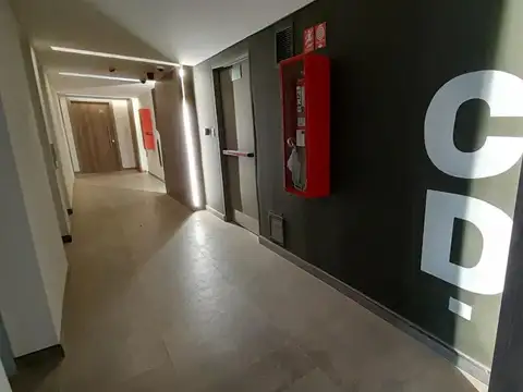 Av. Paseo Colón  al 1400