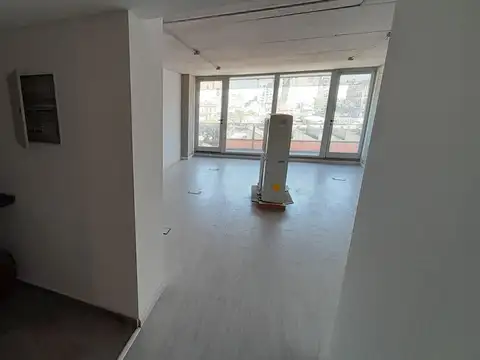 Oficina Monoambiente con 1 baño