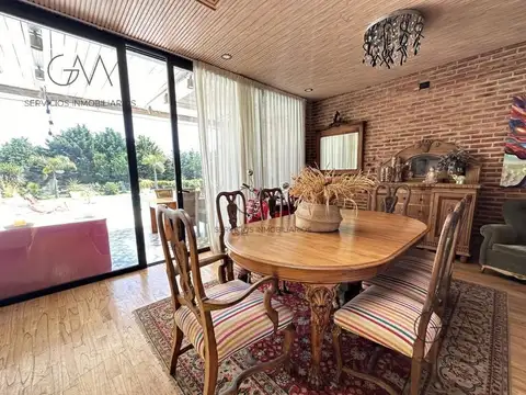 Casa 4 ambientes con 3 baños