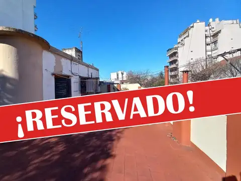 Venta Departamento Tipo Casa 2 Ambientes con Terraza Compart