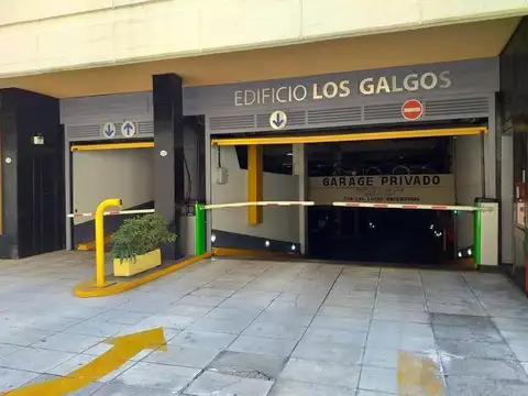 Av Callao 1200, Cochera Fija y Cubierta en PB, Edificio Los Galgos, Barrio Norte