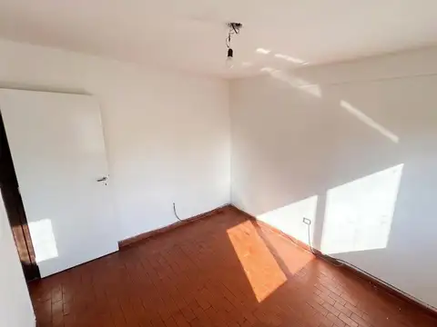 Departamento en Venta en General San Martin, USD 90.000
