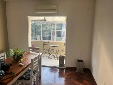 Departamento en Versalles 3 amb 2do x escalera 65m2