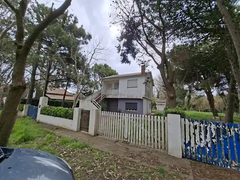Vendo Tres departamentos en Barrio Santa Isabel Frente a Hoteles de Chapadmalal