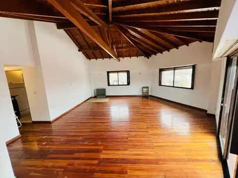 Saavedra  1986