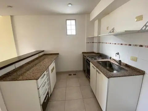 MONOAMBIENTE 37 m² BALCON - PISO 9, GIMNASIO Y TZA