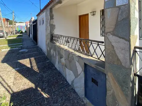 Casa en Venta en Villa Ballester, USD 112.000