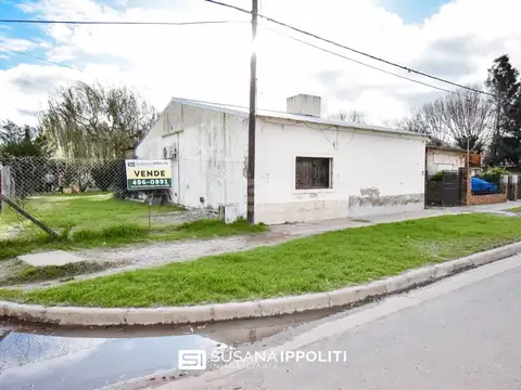 Casa en Venta 2 dormitorios Barrio Beaudrix, Roldán