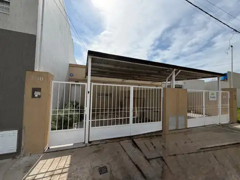 PH en Venta en 17 De Octubre, Rafaela