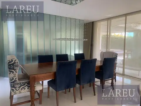 Casa en Alquiler en Estancias Del Pilar, USD 3.000