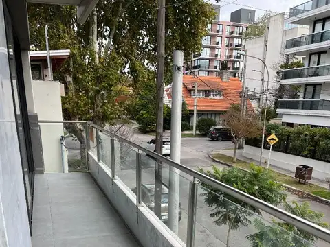 PISO A ESTRENAR EN Z/GUEMES  - 4 AMB C/TERRAZA PROPIA.