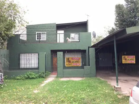 Amplia Vivienda sobre Della Valle 3463, Glew, Alte. Brown