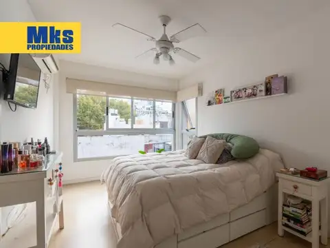 Venta. Departamento. 2 Ambientes. Plaza imprenta, Barracas. Full amenities.
