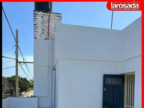 Vende Casa Tipo Duplex 3 Dormitorios