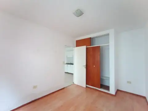 Departamento en Alquiler en Arroyito, $ 600.000