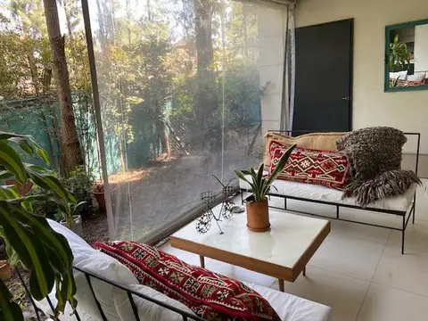 Boulevard del Sol - 2 ambientes con patio. VENTA CON RENTA