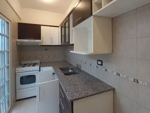 Depto Tipo Casa en Alquiler al Noreste