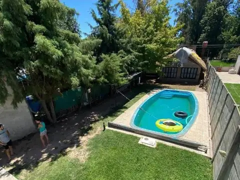 Casa en venta - Angel Gallardo