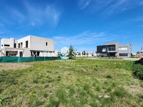 VENTA DE LOTE EN SOLAR DE ALVAREZ