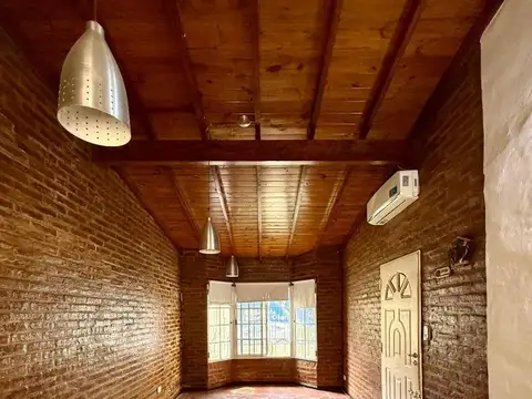 Casa en Alquiler en Lomas de Zamora, $ 950.000
