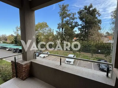 Venta y Alquiler de Departamento 2 Ambientes en María Eugenia Residences & Village, Moreno