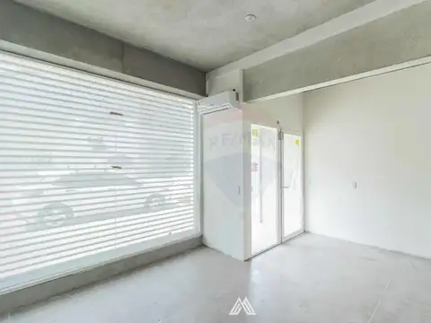 VENTA LOCAL COMERCIAL TRES CRUCES