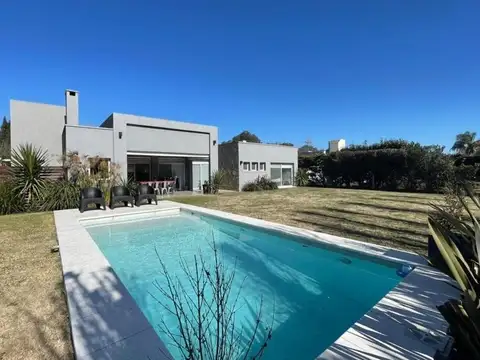 Casa en venta en Barrio Privado San Patricio