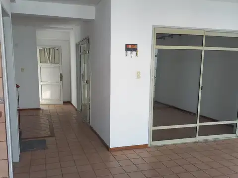 Casa en Alquiler de 3 dormitorios