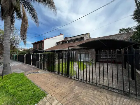 Dúplex de 4 ambientes en venta en Martínez