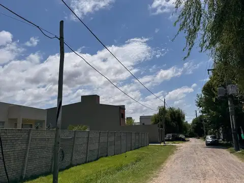 Terreno en Venta en Manuel B Gonnet, USD 41.000