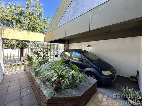 Depto Tipo Casa en Venta de 3 dormitorios